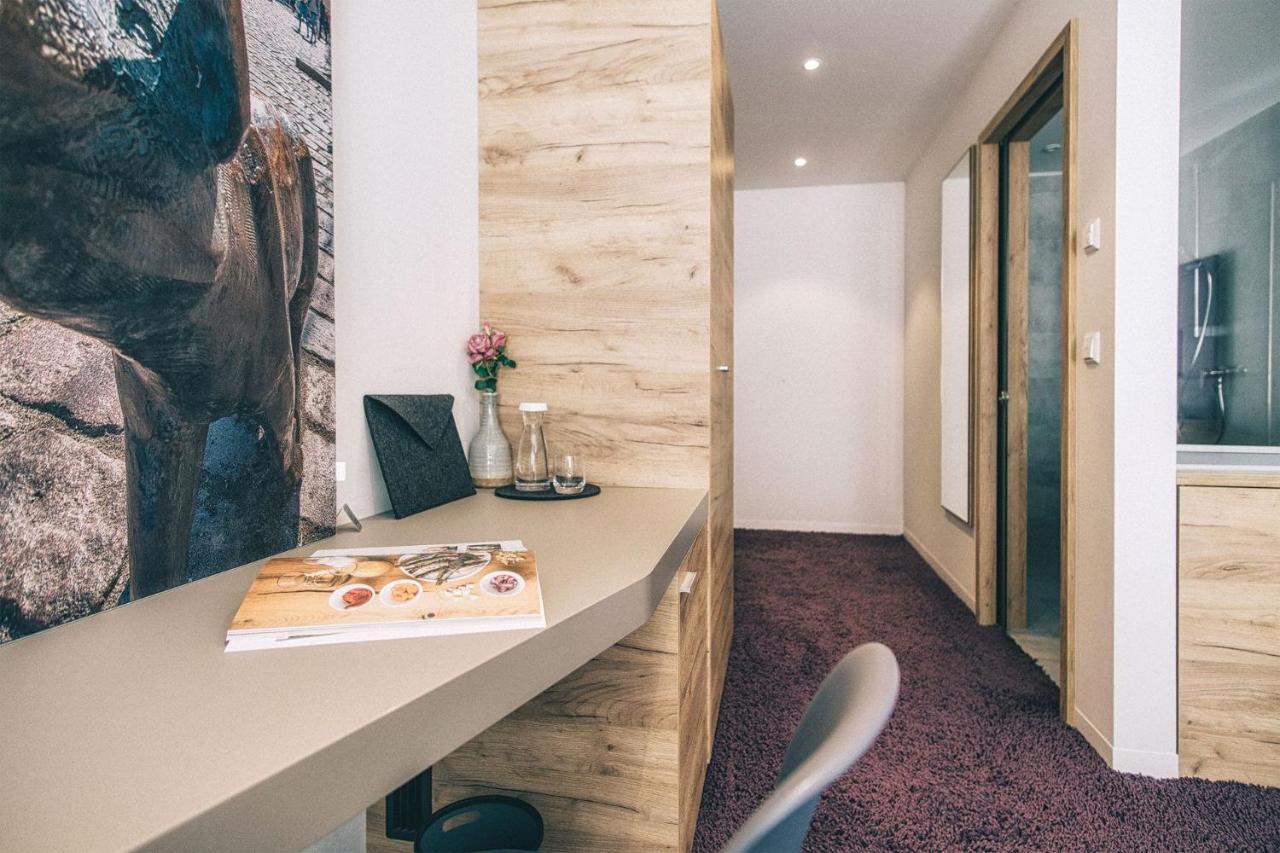 Hotel Restaurant Kochschule Roessle Елзах Екстериор снимка